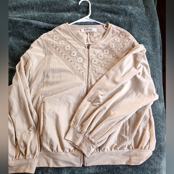 Knox Rose Jackets & Blazers - Knox Rose Cream Bomber Jacket with Lace Accents